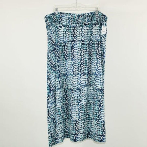 Robert Louis Blue Snakeskin 3X Flared Hem Maxi Skirt with Attached Belt, Preown - Picture 5 of 7